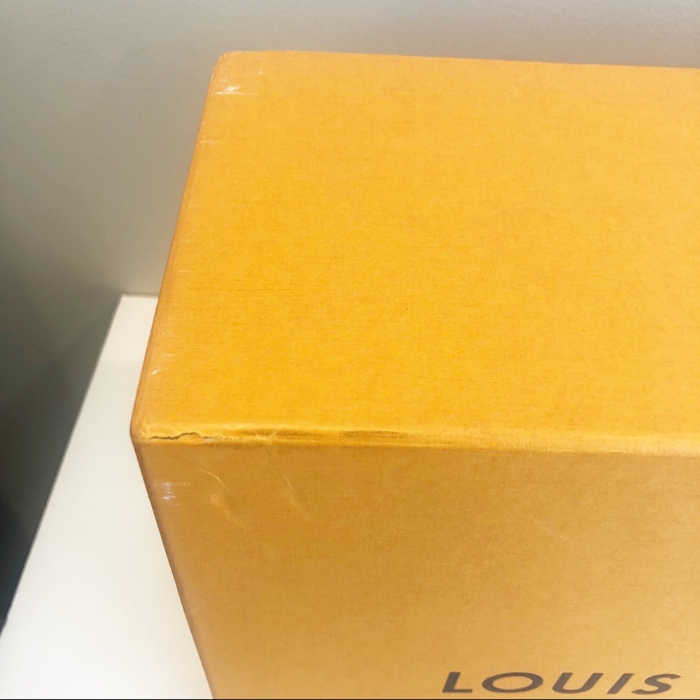 Louis Vuitton Slide Out Box - Picture 5 of 5